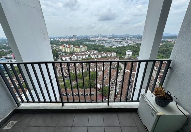 Dedaun Hijau (Greenfield Regency)