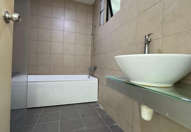 Dedaun Hijau (Greenfield Regency)