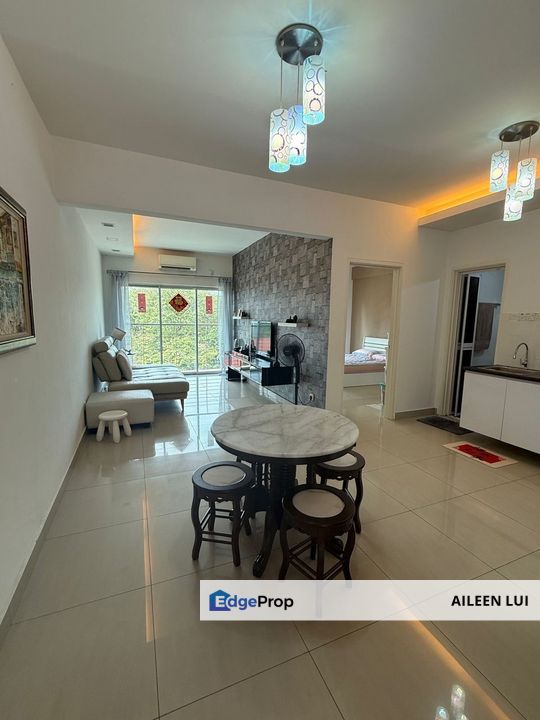 Full Loan Suriamas Suites Apartment Larkin For Sale, Johor, Johor Bahru