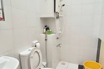 Setia Tropika Double Storey Furnish For Rent