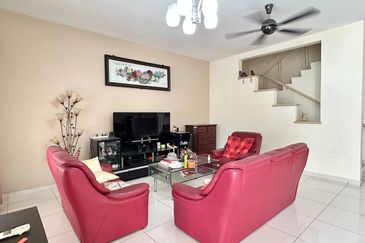 Setia Tropika Double Storey Furnish For Rent