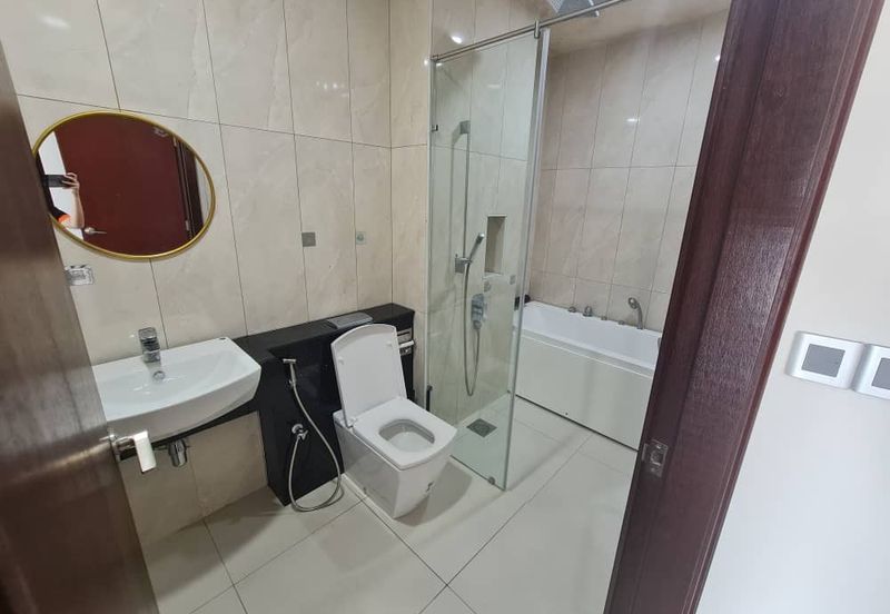 Paragon Suites @ CIQ