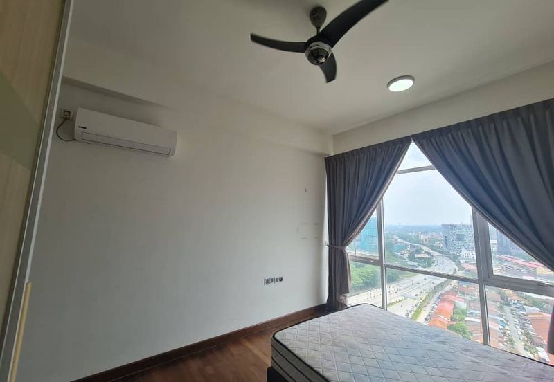 Paragon Suites @ CIQ