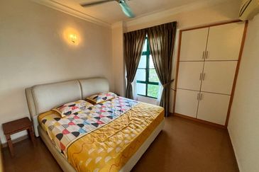 The Straits View, Bandar Baru Permas Jaya