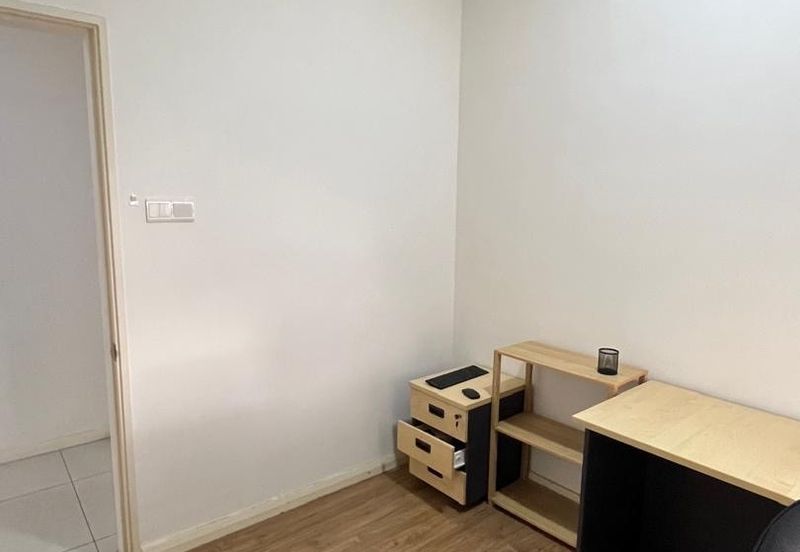 The WaterEdge Residences