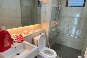 The WaterEdge Residences