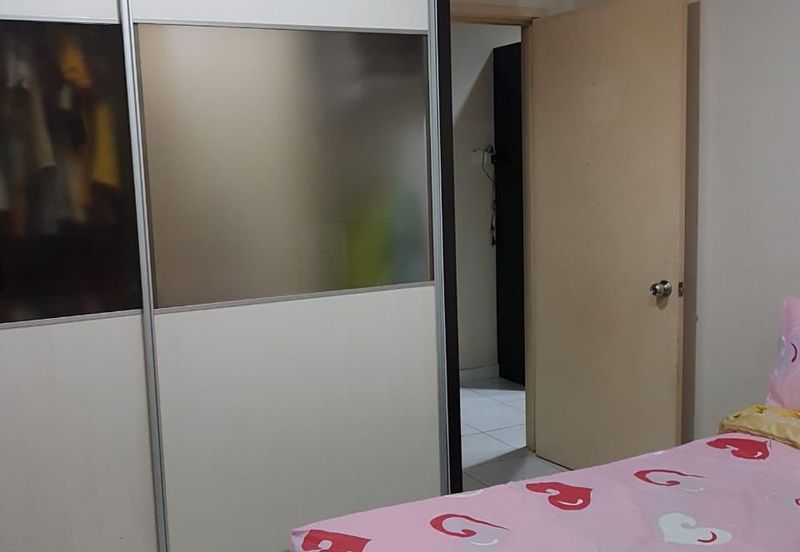 Paragon Suites @ CIQ