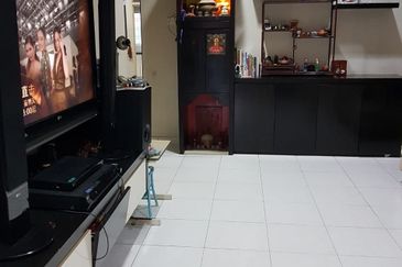 Paragon Suites @ CIQ