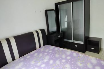 SKS Habitat Apartment, Larkin