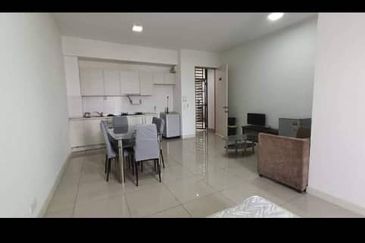 Dedaun Hijau (Greenfield Regency)