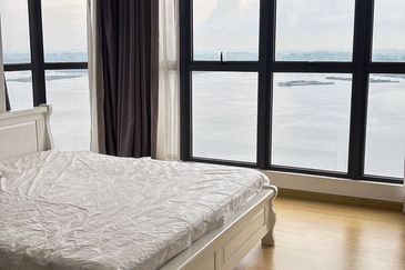 Royal Strand @ Country Garden Danga Bay