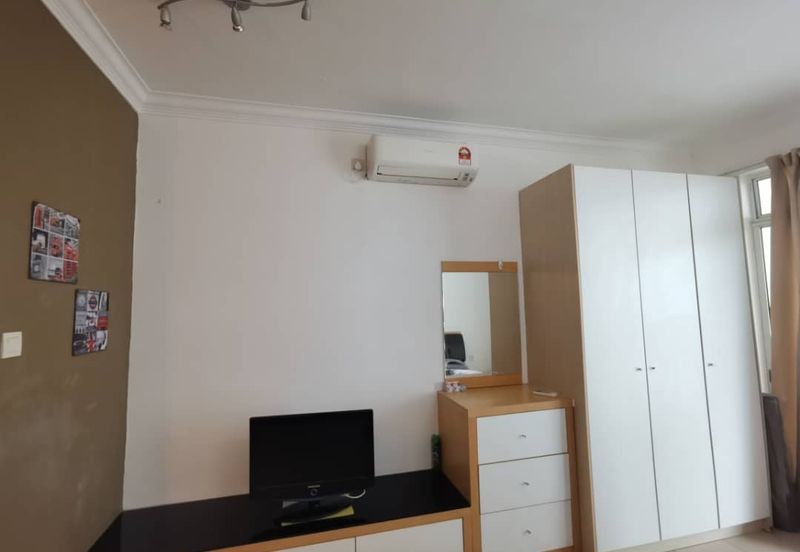 Sri Samudera Seaview Residence Suites