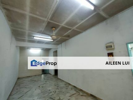 For Sale Taman Sri Pulai Single Storey House Full Loan Unit, Johor, Skudai