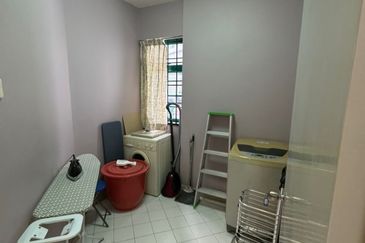 The Straits View, Bandar Baru Permas Jaya