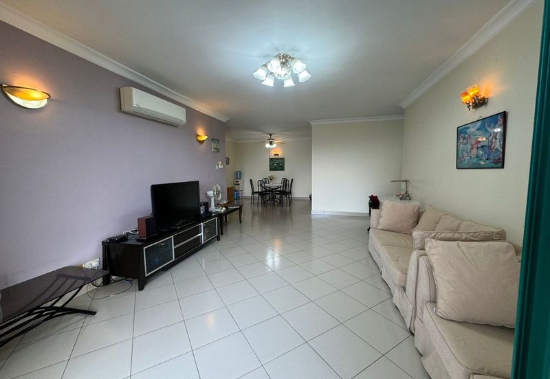 The Straits View, Bandar Baru Permas Jaya