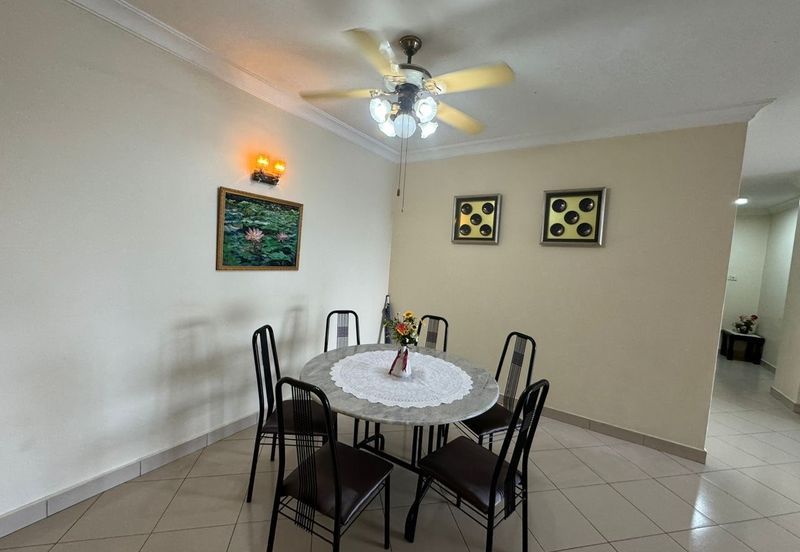 The Straits View, Bandar Baru Permas Jaya