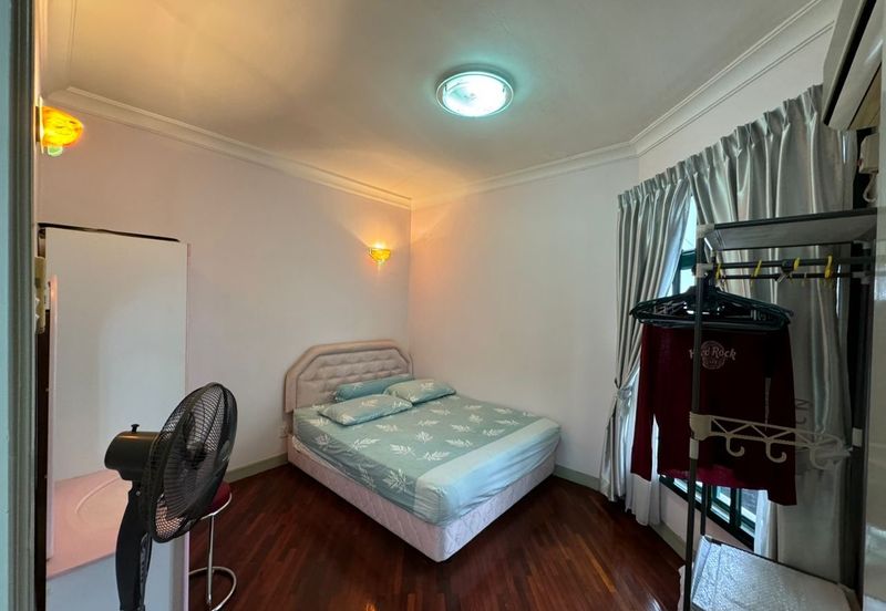 The Straits View, Bandar Baru Permas Jaya