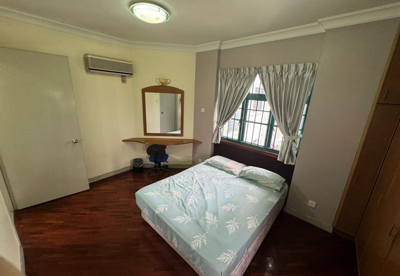 The Straits View, Bandar Baru Permas Jaya