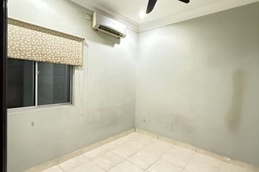 Austin Residence @Taman Mount Austin