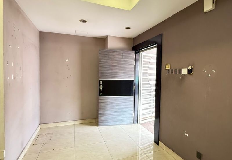 Austin Residence @Taman Mount Austin