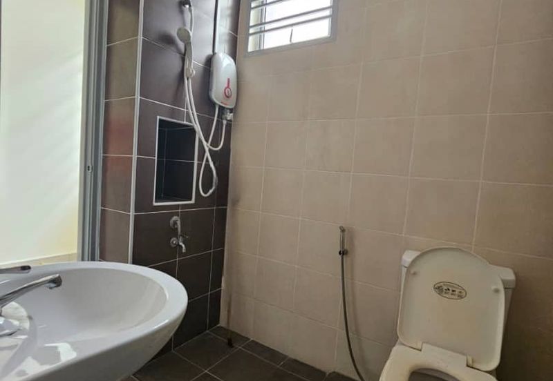 Iconia Garden Residence @ Taman Impian Emas