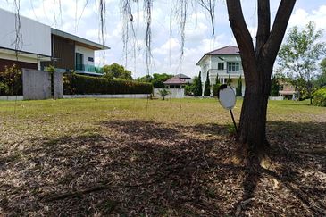 Perdana Lakeview East