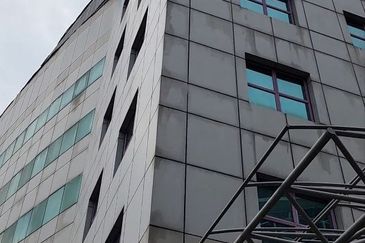 Commercial Building @ PJ Prime Area