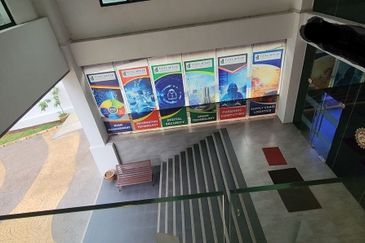 Commercial Building @ PJ Prime Area