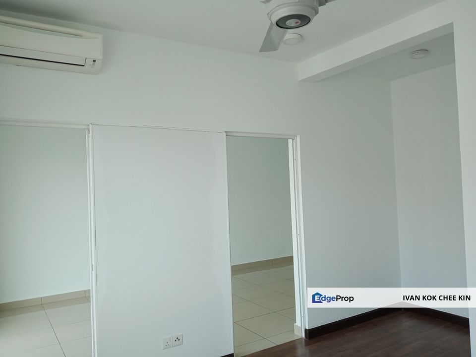 Pool View, 2 Carpark Lot, Selangor, Saujana 