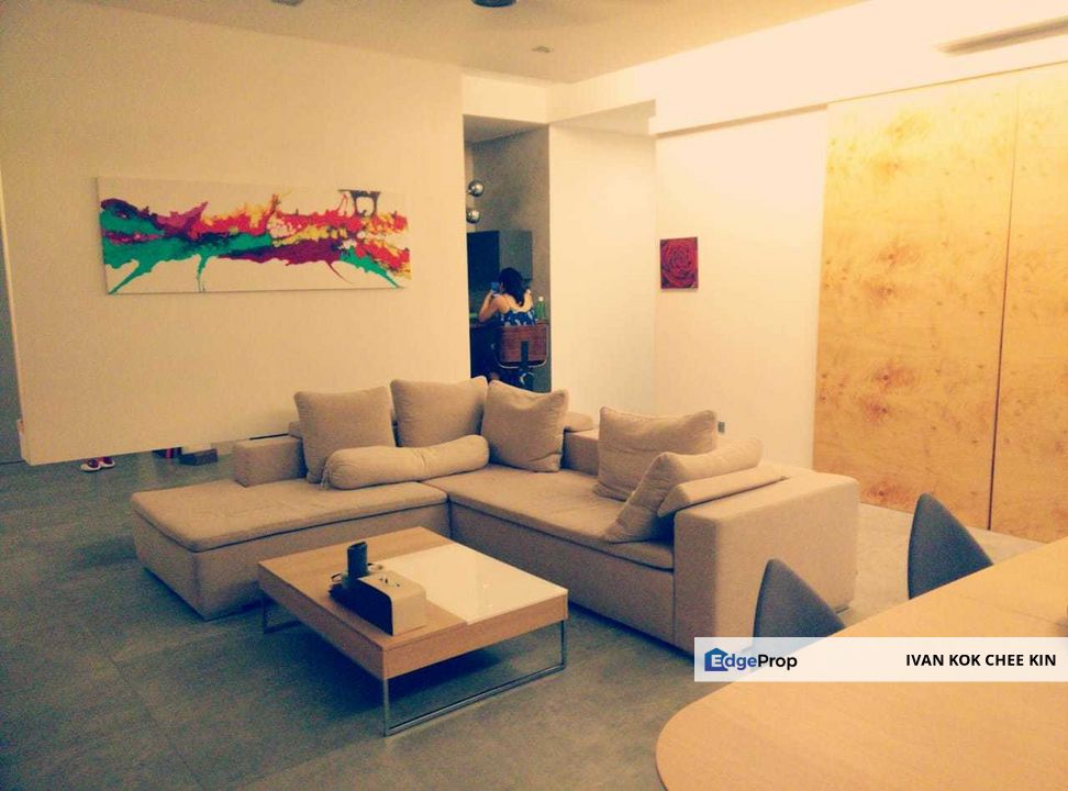 Fully Renovated & Facing Ara Damansara, Selangor, Shah Alam