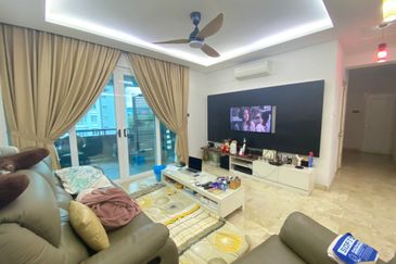 Bungaraya Kondominium, Saujana Subang