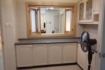 Bungaraya Kondominium, Saujana Subang