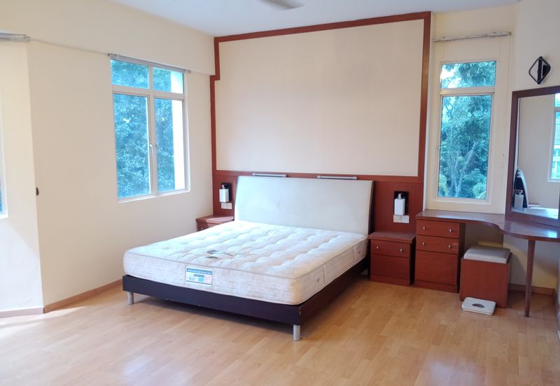 Bungaraya Kondominium, Saujana Subang