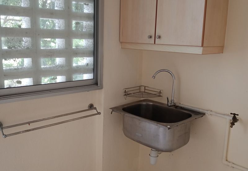 Bungaraya Kondominium, Saujana Subang