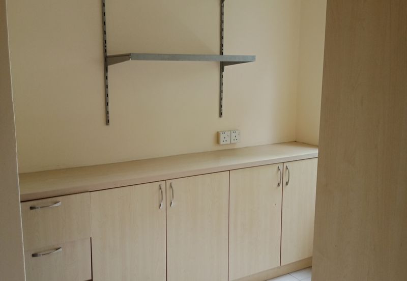 Bungaraya Kondominium, Saujana Subang