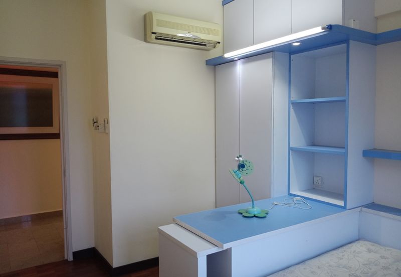 Bungaraya Kondominium, Saujana Subang