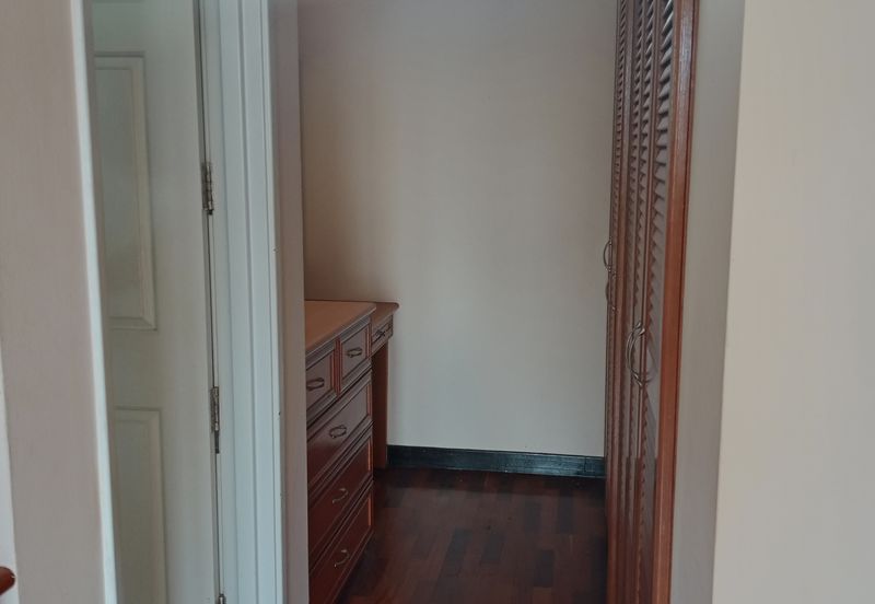 Bungaraya Kondominium, Saujana Subang