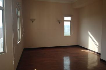 Bungaraya Kondominium, Saujana Subang