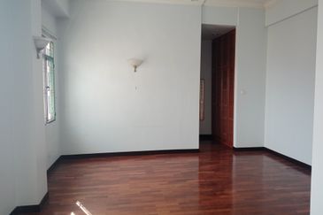 Bungaraya Kondominium, Saujana Subang