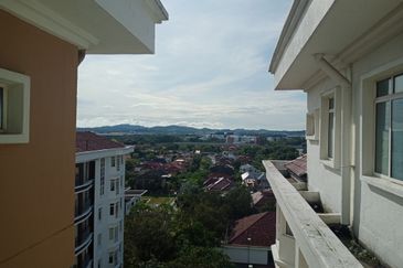 Bungaraya Kondominium, Saujana Subang