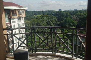 Bungaraya Kondominium, Saujana Subang