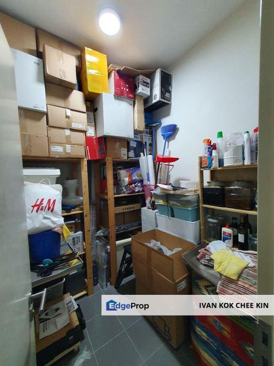 Well Maintained & Value Buy Unit, Selangor, Ara Damansara