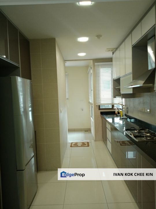 Brand New Unit & Fully Renovated (Open View), Selangor, Ara Damansara