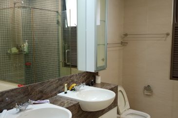 Ara Hill Condominium