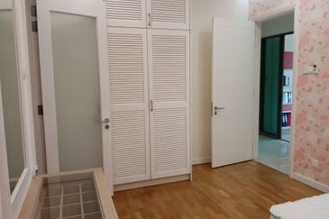 Ara Hill Condominium