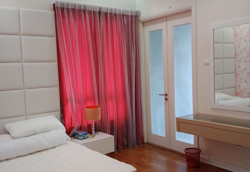 Ara Hill Condominium