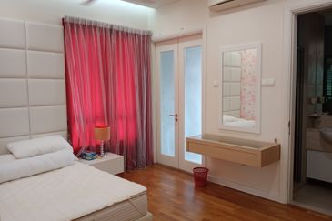 Ara Hill Condominium