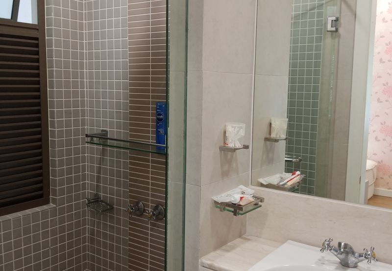 Ara Hill Condominium