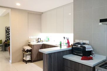 Ara Hill Condominium