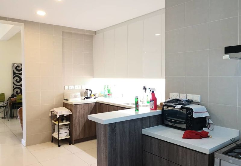 Ara Hill Condominium